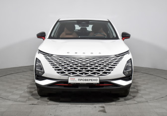 Подержанный автомобиль Omoda C5 2023 года (2 фото)
