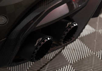 Подержанный автомобиль BMW X6 M 2021 года (34 фото)