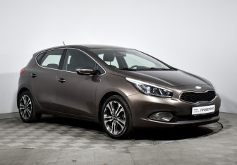 Подержанный автомобиль Kia Ceed Hatchback 2013 года (3 фото)
