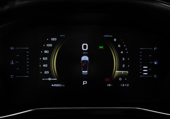 Подержанный автомобиль Geely Atlas Pro 2024 года (30 фото)