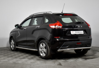 Подержанный автомобиль LADA (ВАЗ) XRAY 2016 года (7 фото)