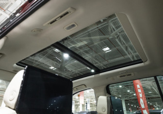 Подержанный автомобиль GMC Yukon 2022 года (24 фото)