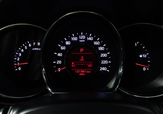 Подержанный автомобиль Kia Ceed Wagon 2018 года (12 фото)