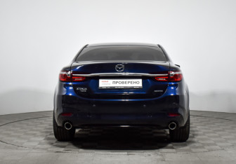 Подержанный автомобиль Mazda 6 Sedan 2022 года (6 фото)