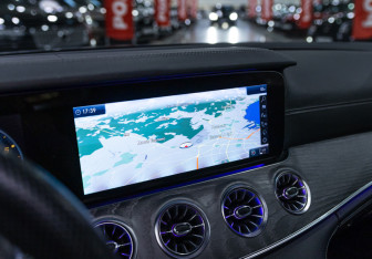 Подержанный автомобиль Mercedes-Benz AMG GT Liftback 2019 года (19 фото)