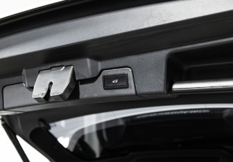 Подержанный автомобиль Land Rover Range Rover Evoque 2012 года (22 фото)