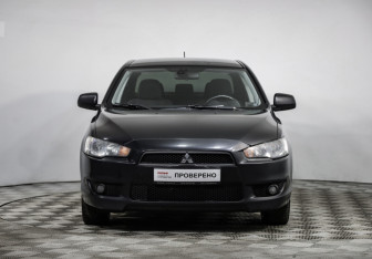 Подержанный автомобиль Mitsubishi Lancer Sedan 2008 года (2 фото)