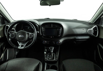 Подержанный автомобиль Kia Soul 2021 года (13 фото)