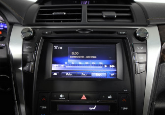 Подержанный автомобиль Toyota Camry Sedan 2015 года (16 фото)