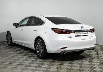 Подержанный автомобиль Mazda 6 Sedan 2023 года (7 фото)