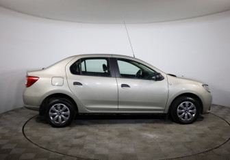 Подержанный автомобиль Renault Logan Sedan 2015 года (4 фото)