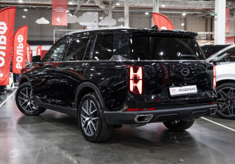 Подержанный автомобиль GAC GS8 2023 года (10 фото)