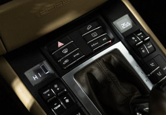 Подержанный автомобиль Porsche Macan 2015 года (20 фото)