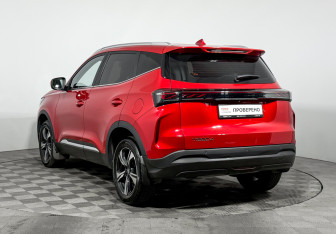 Подержанный автомобиль Chery Tiggo 4 2025 года (7 фото)