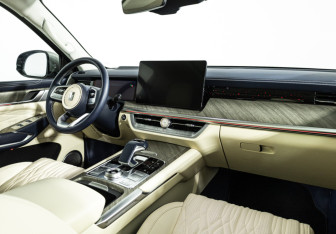 Подержанный автомобиль Tank 500 2023 года (8 фото)