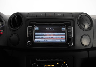 Подержанный автомобиль Volkswagen Amarok 2012 года (12 фото)