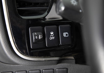 Подержанный автомобиль Mitsubishi Outlander 2019 года (15 фото)