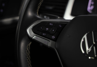 Подержанный автомобиль Volkswagen Teramont 2021 года (13 фото)