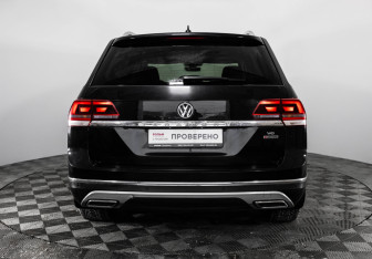 Подержанный автомобиль Volkswagen Teramont 2019 года (6 фото)