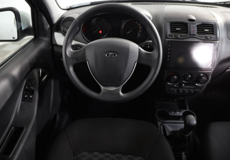 Подержанный автомобиль LADA (ВАЗ) Granta Liftback 2023 года (10 фото)