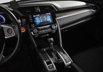 Подержанный автомобиль Honda Civic Sedan 2020 года (21 фото)