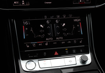 Подержанный автомобиль Audi A8 2019 года (19 фото)