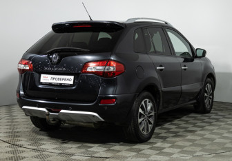 Подержанный автомобиль Renault Koleos 2012 года (5 фото)