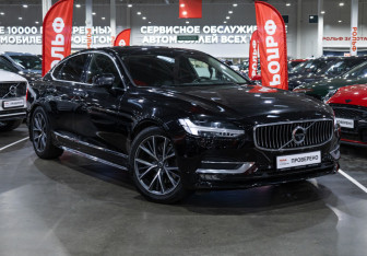 Подержанный автомобиль Volvo S90 2018 года (5 фото)