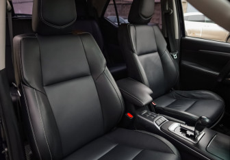 Подержанный автомобиль Toyota Fortuner 2020 года (26 фото)