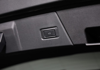 Подержанный автомобиль Jaecoo J8 2024 года (39 фото)