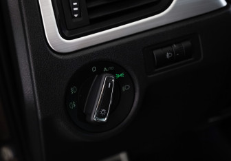 Подержанный автомобиль Skoda Rapid Liftback 2019 года (15 фото)