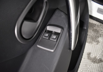 Подержанный автомобиль Renault Sandero 2022 года (14 фото)