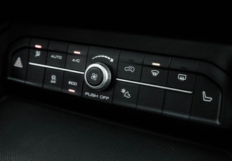 Подержанный автомобиль Haval F7x 2022 года (18 фото)