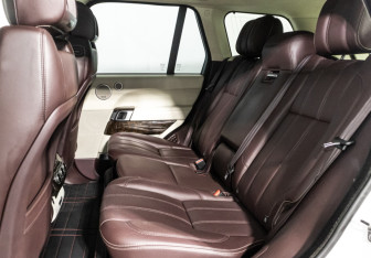 Подержанный автомобиль Land Rover Range Rover 2013 года (10 фото)
