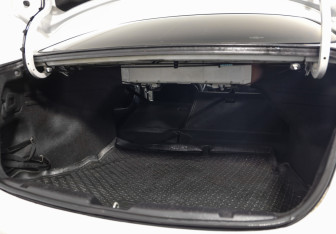 Подержанный автомобиль Hyundai Elantra Sedan 2013 года (21 фото)