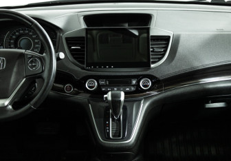 Подержанный автомобиль Honda CR-V 2015 года (14 фото)