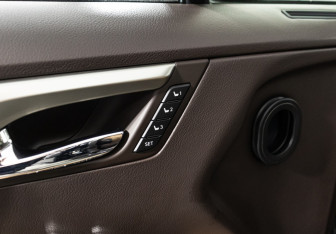 Подержанный автомобиль Lexus RX 2018 года (16 фото)