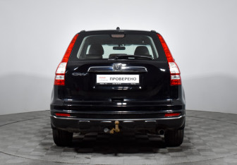 Подержанный автомобиль Honda CR-V 2011 года (6 фото)