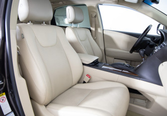 Подержанный автомобиль Lexus RX 2014 года (11 фото)