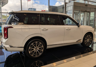 Новый GAC GS8 2025 (4 фото)