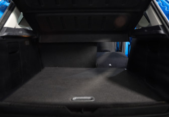 Подержанный автомобиль Renault Kaptur 2017 года (23 фото)