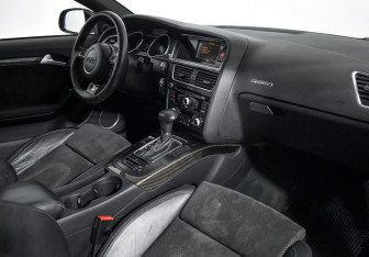 Подержанный автомобиль Audi A5 Coupe 2014 года (14 фото)