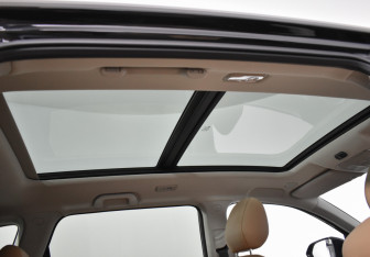 Подержанный автомобиль Evolute i-SPACE 2024 года (15 фото)