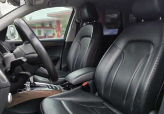 Подержанный автомобиль Audi Q5 2013 года (10 фото)