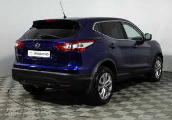 Подержанный автомобиль Nissan Qashqai 2016 года (5 фото)