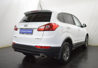 Подержанный автомобиль Chery Tiggo 5 2015 года (5 фото)