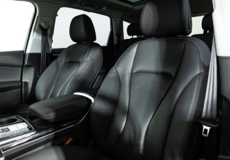 Подержанный автомобиль Audi Q7 2021 года (24 фото)