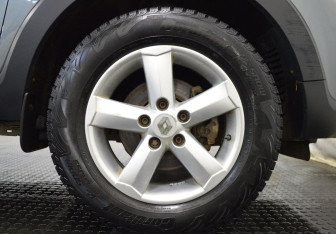 Подержанный автомобиль Renault Kaptur 2016 года (9 фото)