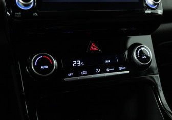 Подержанный автомобиль Hyundai Creta 2021 года (16 фото)