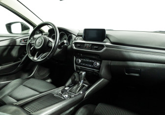 Подержанный автомобиль Mazda 6 Sedan 2017 года (9 фото)